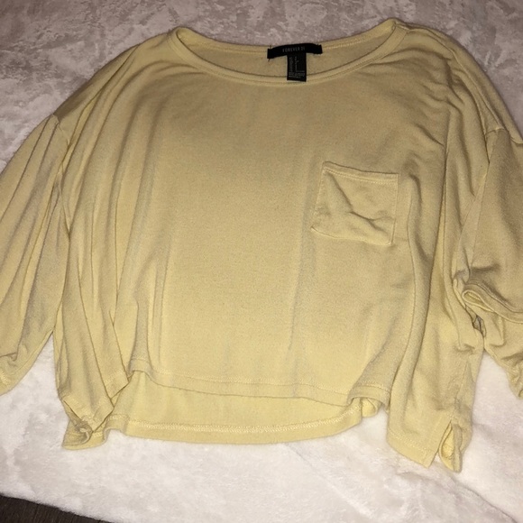 yellow comfy crop top - Picture 1 of 1